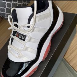 Jordan 11 Retro Lows 