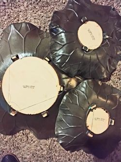 Complete 3-piece nested set of authentic Global Views ceramic lily pad decorative plates