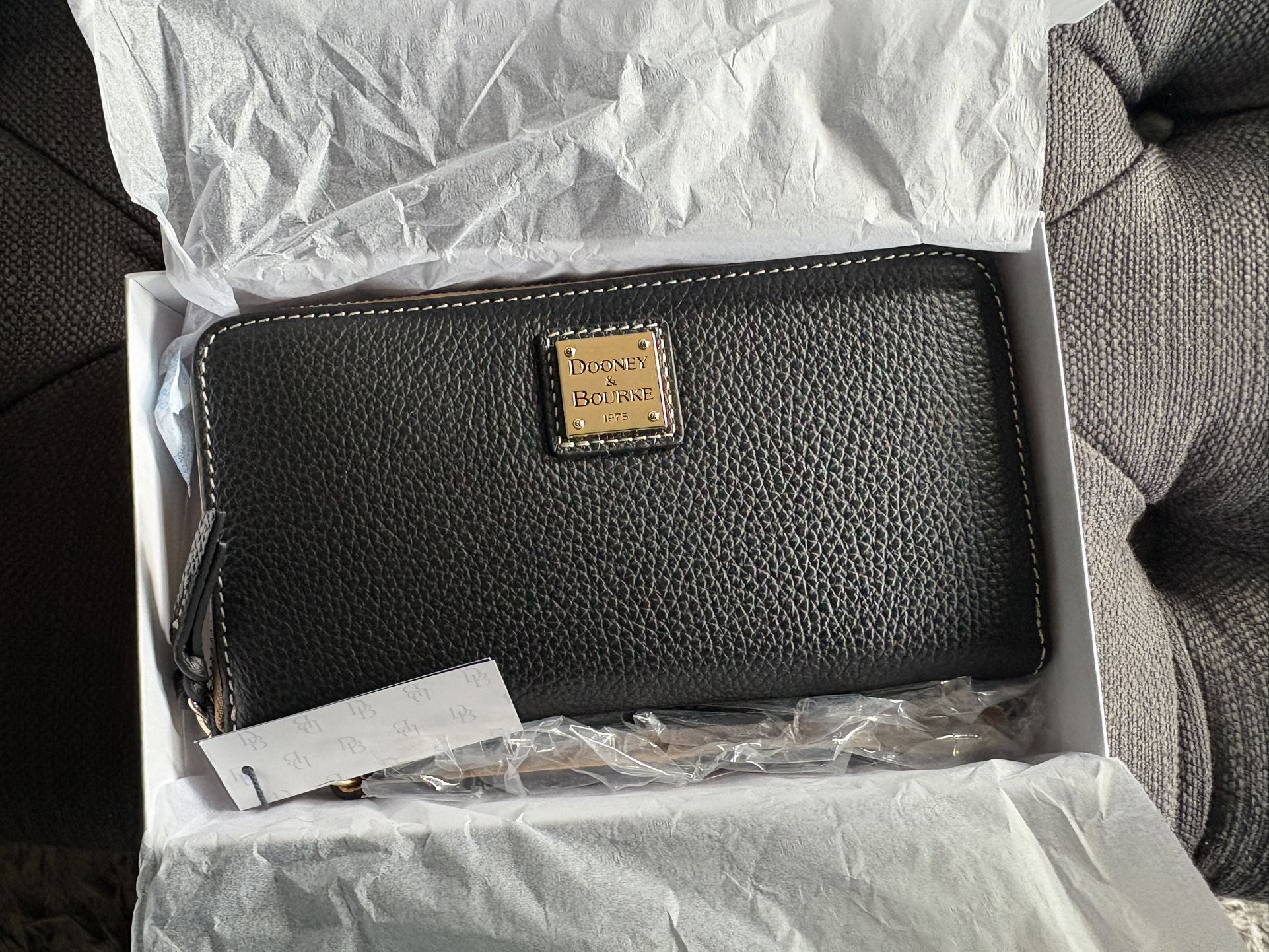 Dooney And Bourke Large Wallet