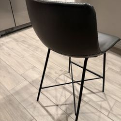 3 Bar Stools 