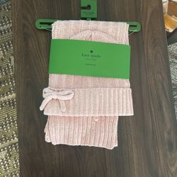 Brand New Kate spade Scarf And Hat 