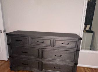 Gray Wood 7-Drawer Dresser