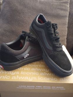Vans Skate Old Skool Blackout Classics. Men's 6.5 women's 8 Unisex