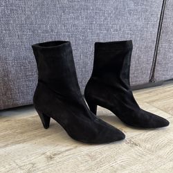 Robert Clergerie Black Suede Boots - Size 7