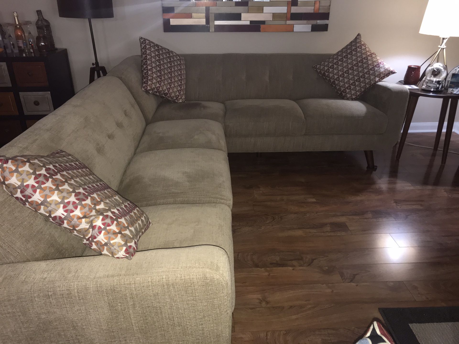 Sectional sofa, End table and Lamp