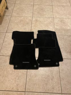 Mercedes benz original floor mats