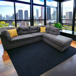 Free Delivery! Ashley's Furniture Gray Sectional With Chaise Sofa Couch