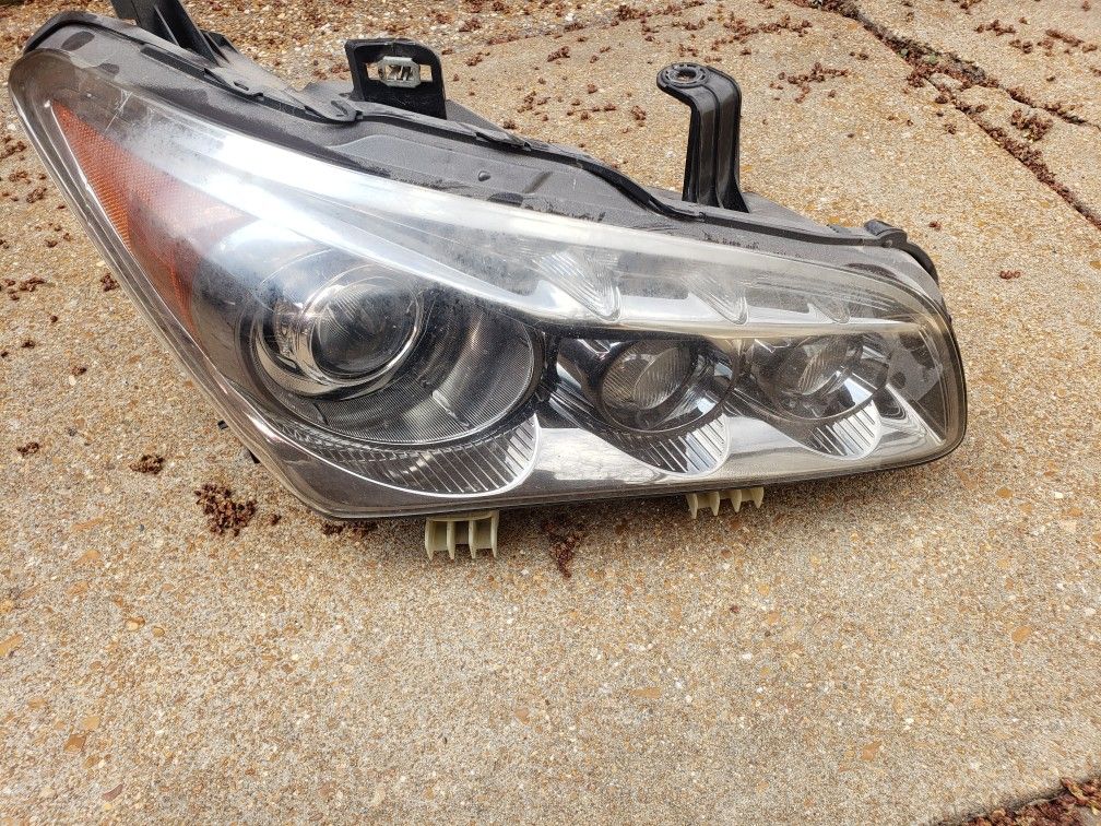 Right Headlight 2013 Qx56 