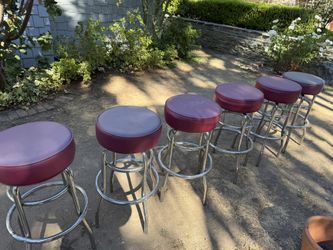Swivel barstools