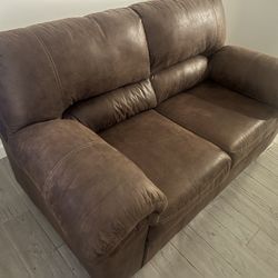 Love Seat And Sofa With Corner Table And Lamp