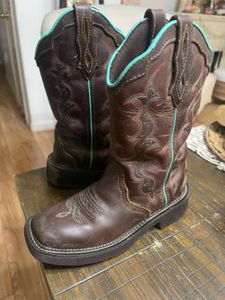 Justine boots size 6 used