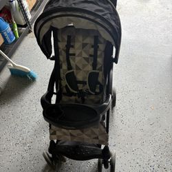 Stroller 