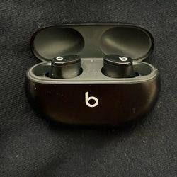 Beats Studio Buds +