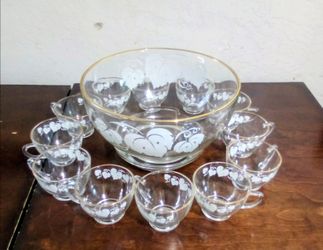 Vintage  1960 Gold Trim Punch Bowl Anchor Hocking