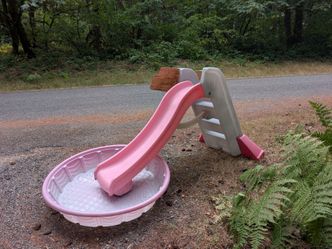 FREE kids slide and plastic pool