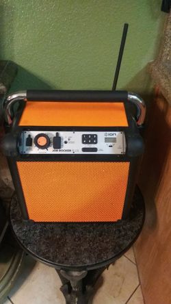 Icon icon Bluetooth rechargeable speaker