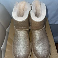 UGG GLITTER BOOTS