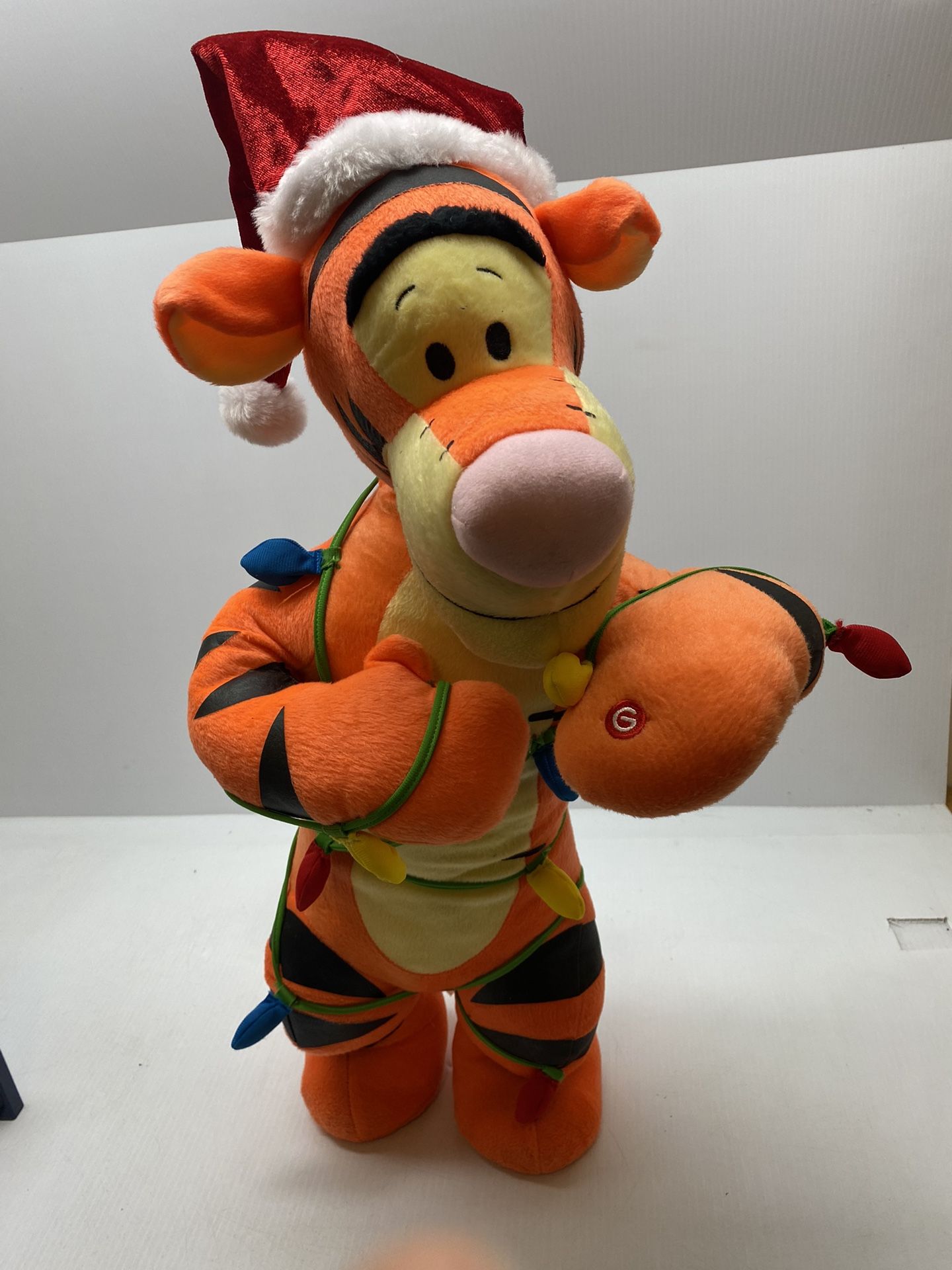  Christmas  Tigger, Disney  26 Inches Tall With Sound. Collectible, Rare Can Deliver. 