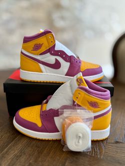 Air Jordan 1 Retro High OG GS 'Brotherhood' Lakers Size 5.5Y/ 6.5 women’s New!!