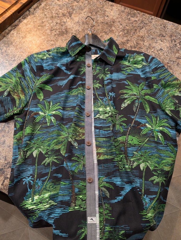 Tommy Bahama Club Shirt, Size Small