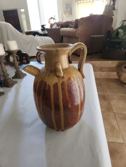 GLAZED CERAMIC JUG