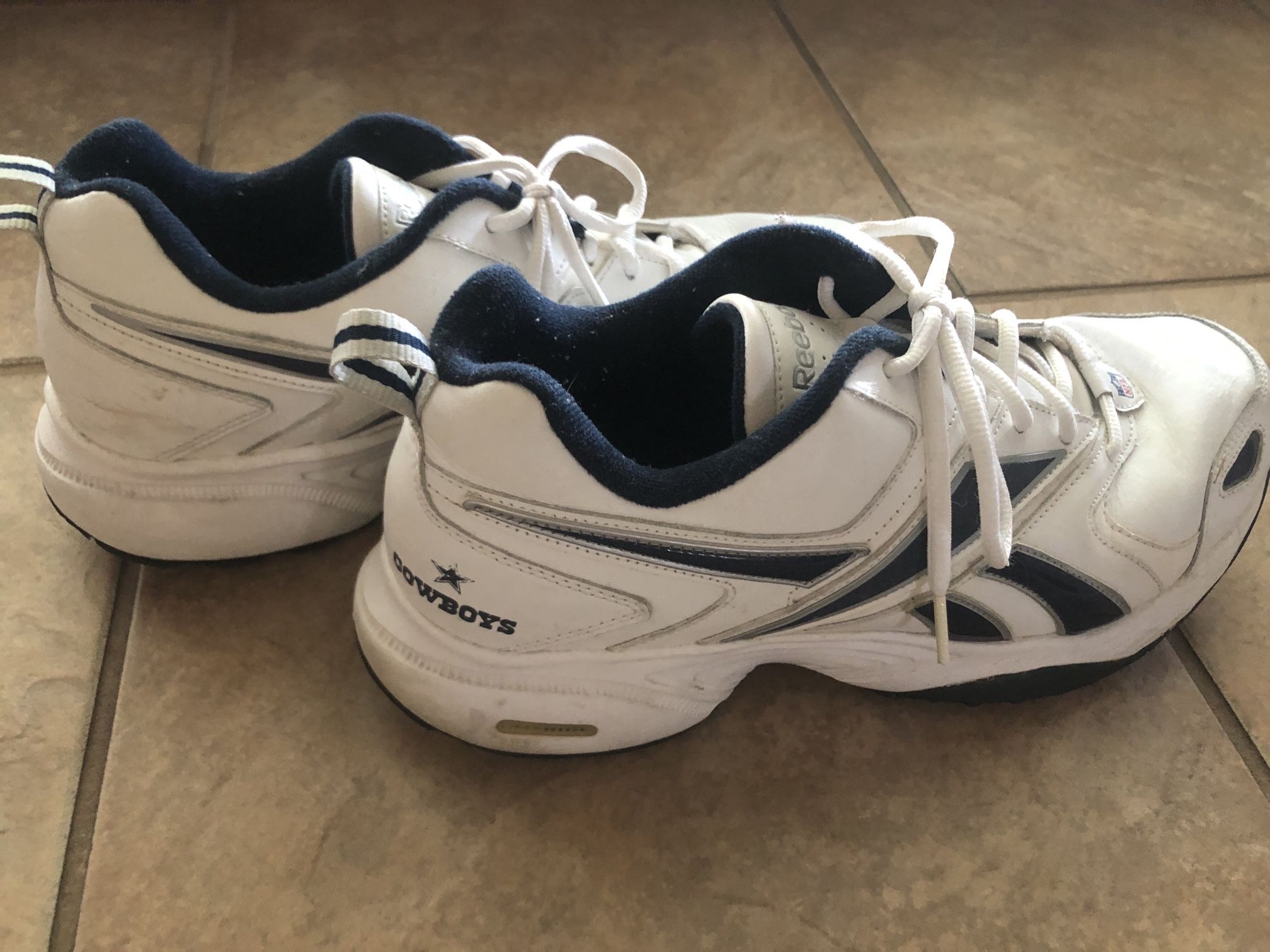 Reebok Dallas Cowboys Shoes 10.5 Collectors