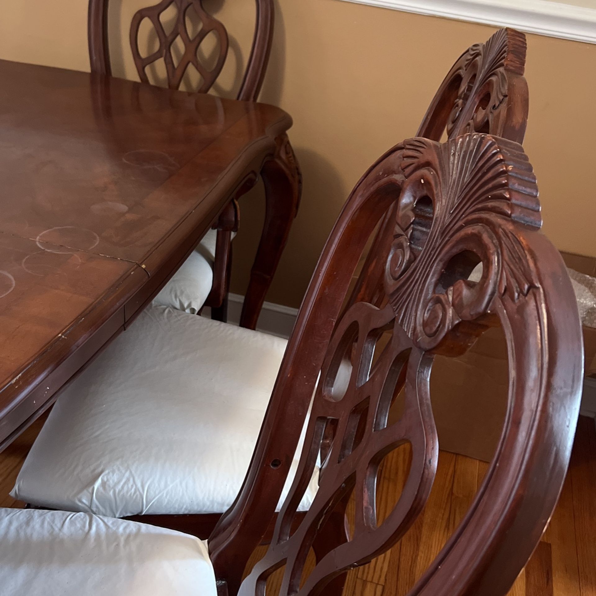 Brown, 6 Chairs, White Coverings