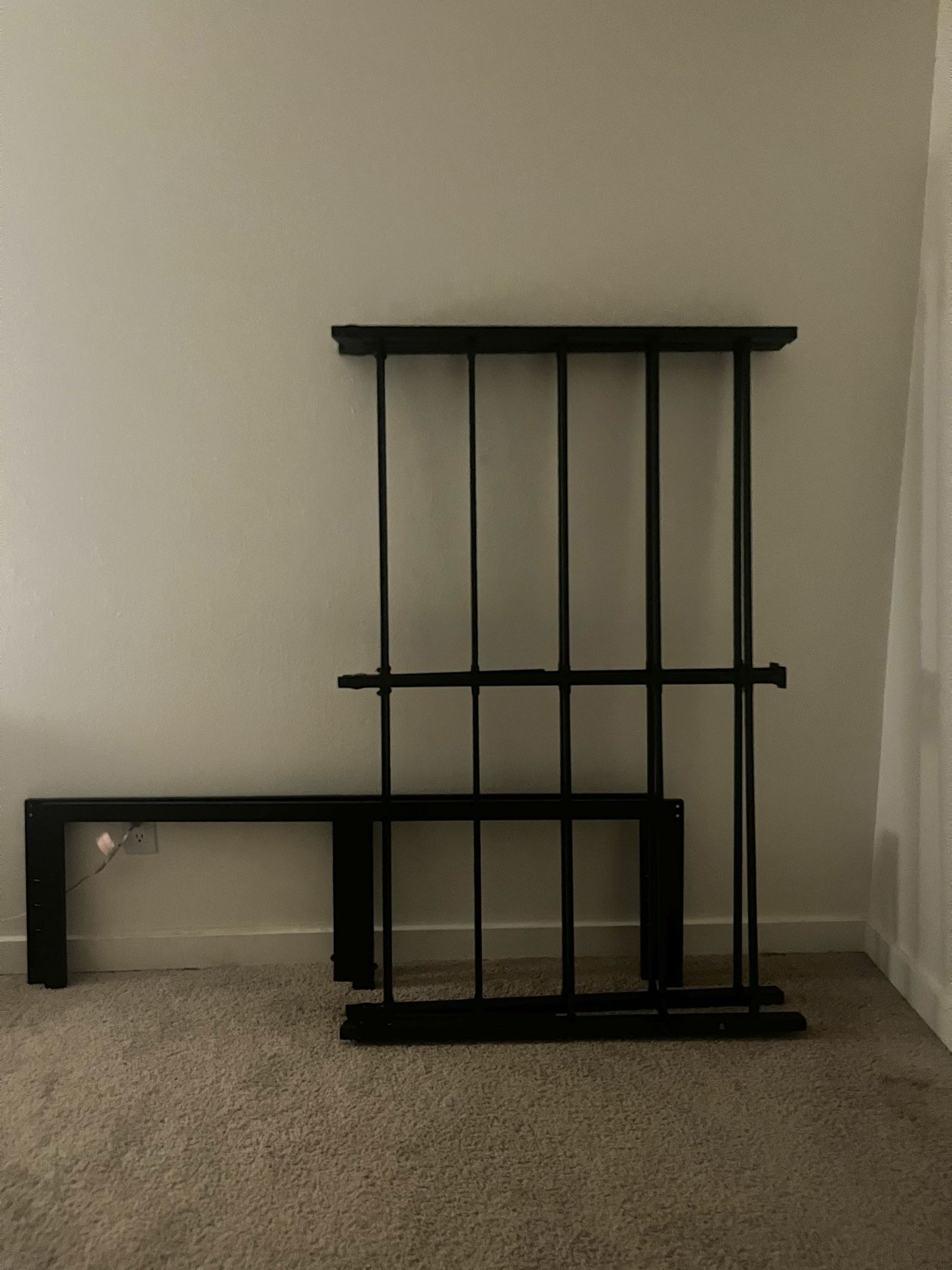 Queen Size Metal Bed Frame