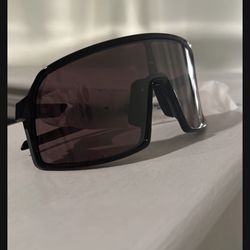 Oakley Sutro Sunglasses, New, %100 Authentic 