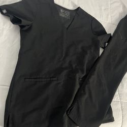 FIGS Black Scrubs Nurse Doctor Assistant 