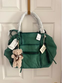 New Free People LARGE EMERSON GREENERY Tote Bag & Bear Bag Charm Set