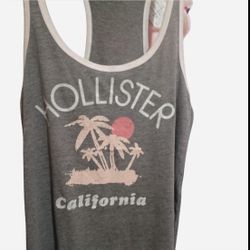 Hollister size s