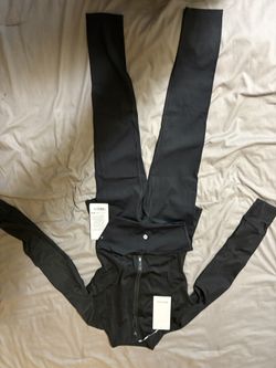 Black Lulu Size 4-medium 