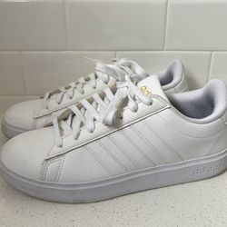 Women’s Size 9 Adidas Grand Court 2.0 White Sneakers