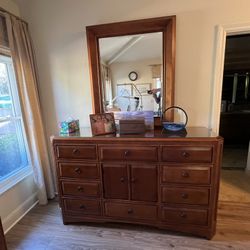 Thomasville Dresser, Mirror, And Side Table