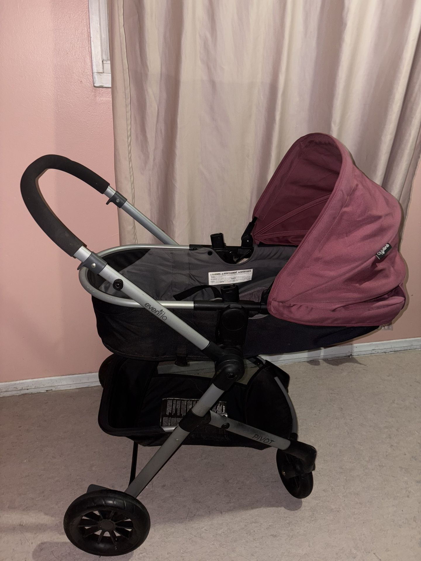 Evenflo Pivot stroller