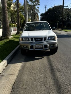 2000 Isuzu Amigo