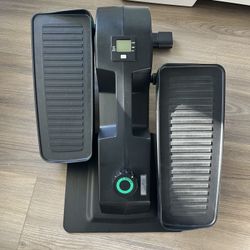 Cubii Elliptical Exercise (excellent condition)