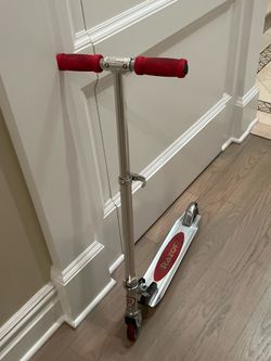 Razor Kick Scooter Silver and red