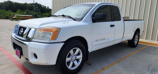 Nissan titan