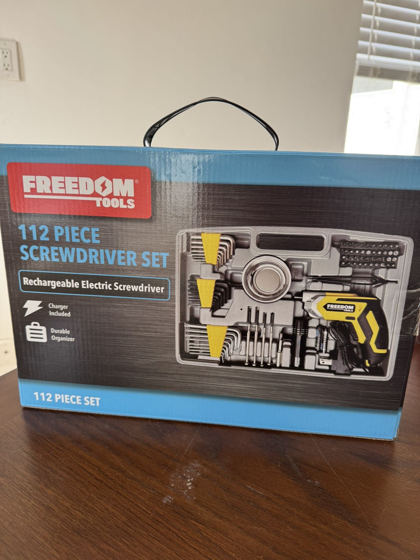 112 Piece Screwdriver Set