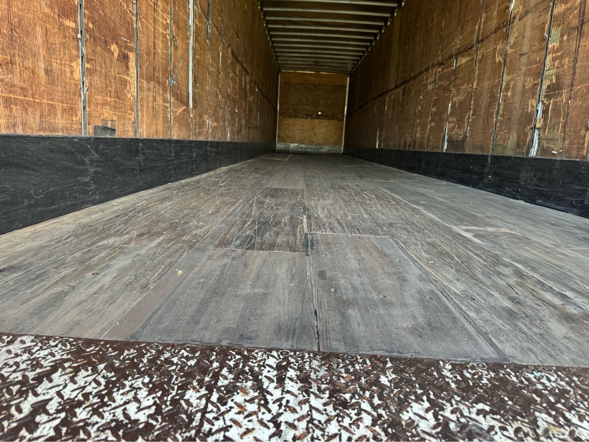 2005 utility dry van trailer