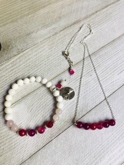 Rose quartz, fuchsia bracelet & necklace set