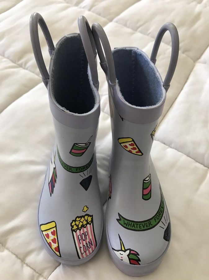 Rain boots 5c