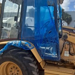BackHoe and Heavy Machinery Glass Repair