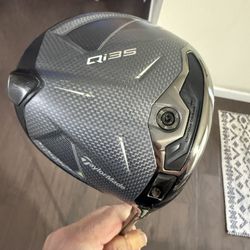 TAYLORMADE GOLF Qi35 10.5° Driver Mitsubishi Diamana Blue StiffRegular