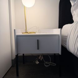 Nightstand 