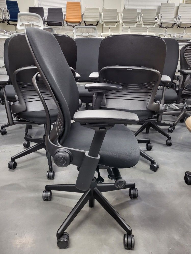 Office Chair Warehouse Sale: Save 30-90% on New & Used!