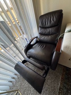 Recliner couch