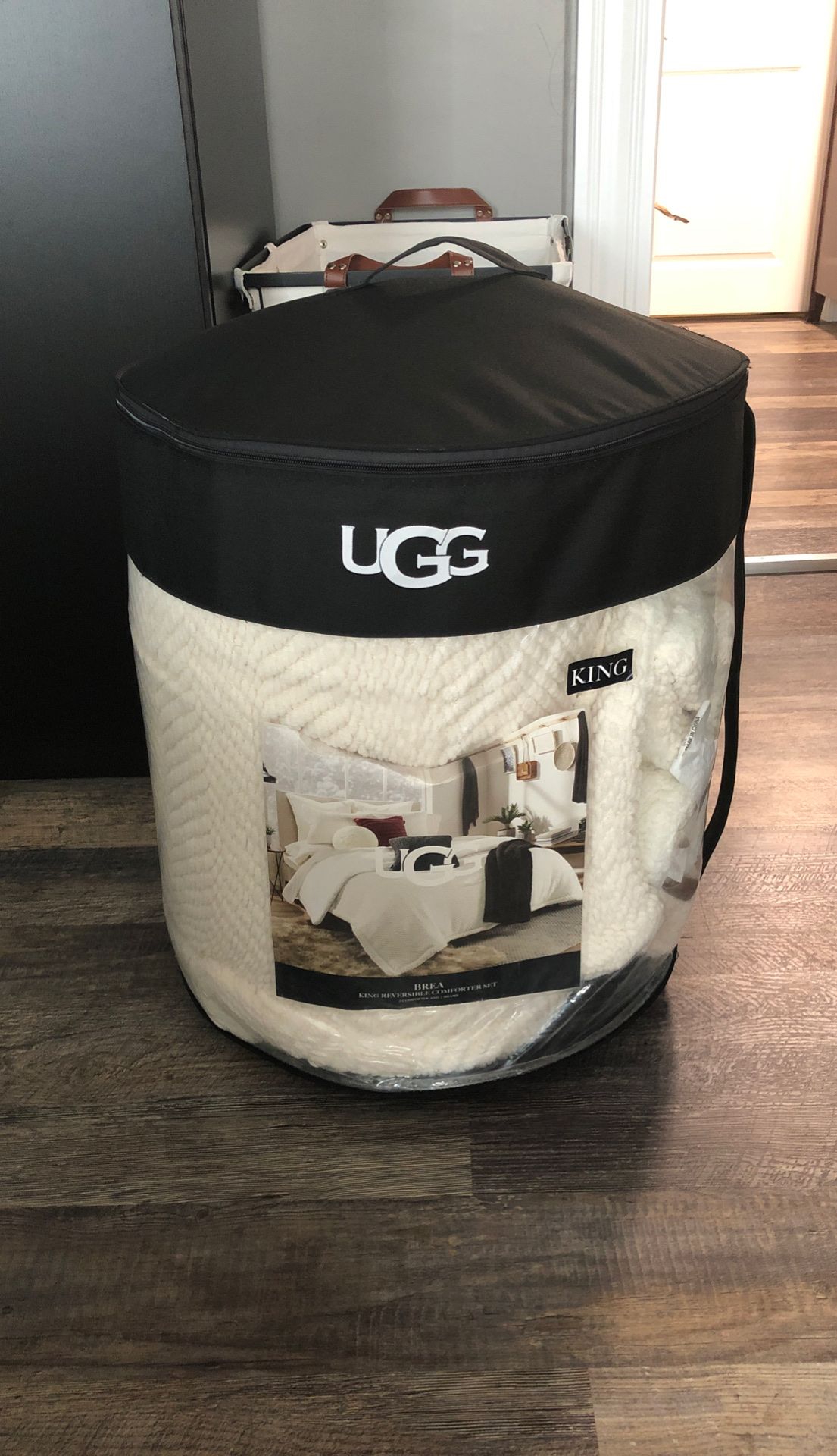 King sized UGG comforter